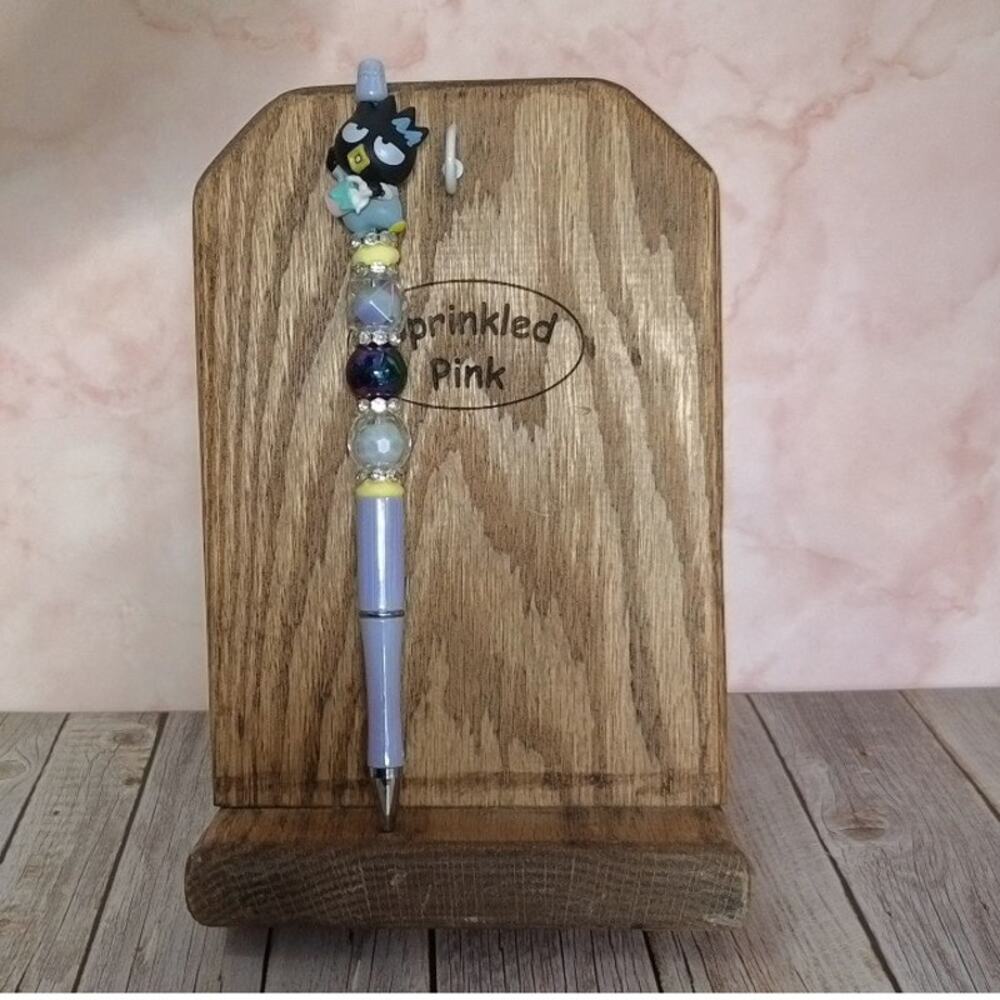 #BM-874 Handmade Beaded Pen Badtz Maru
